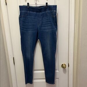 Women’s Old Navy size 16  Dark Blue Women's Jeggings
